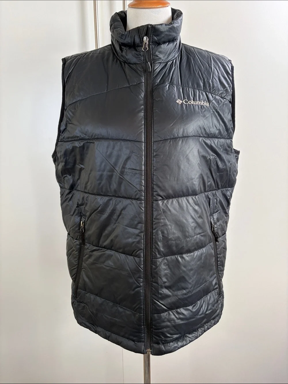 Columbia Men’s Black Quilted Turbodown Puffer Vest M